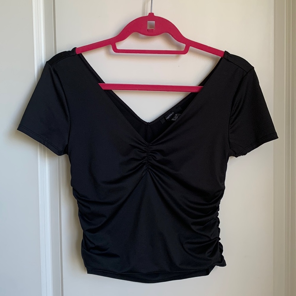 Forever 21 black ruched crop top